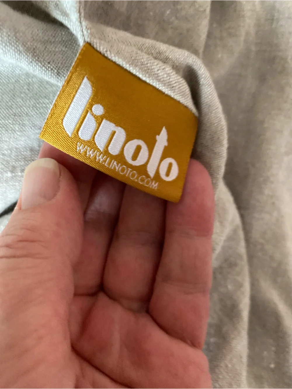 Linoto gently used